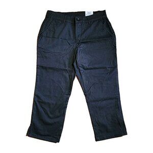 NWT NEW STYLE & CO Solid All Black Pull On Comfort Capri Pants Womens Size 6